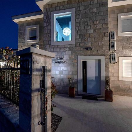 Luxury Villa Miriam With Private Pool And Jet Pool Near Dubrovnik Ivanica Zewnętrze zdjęcie